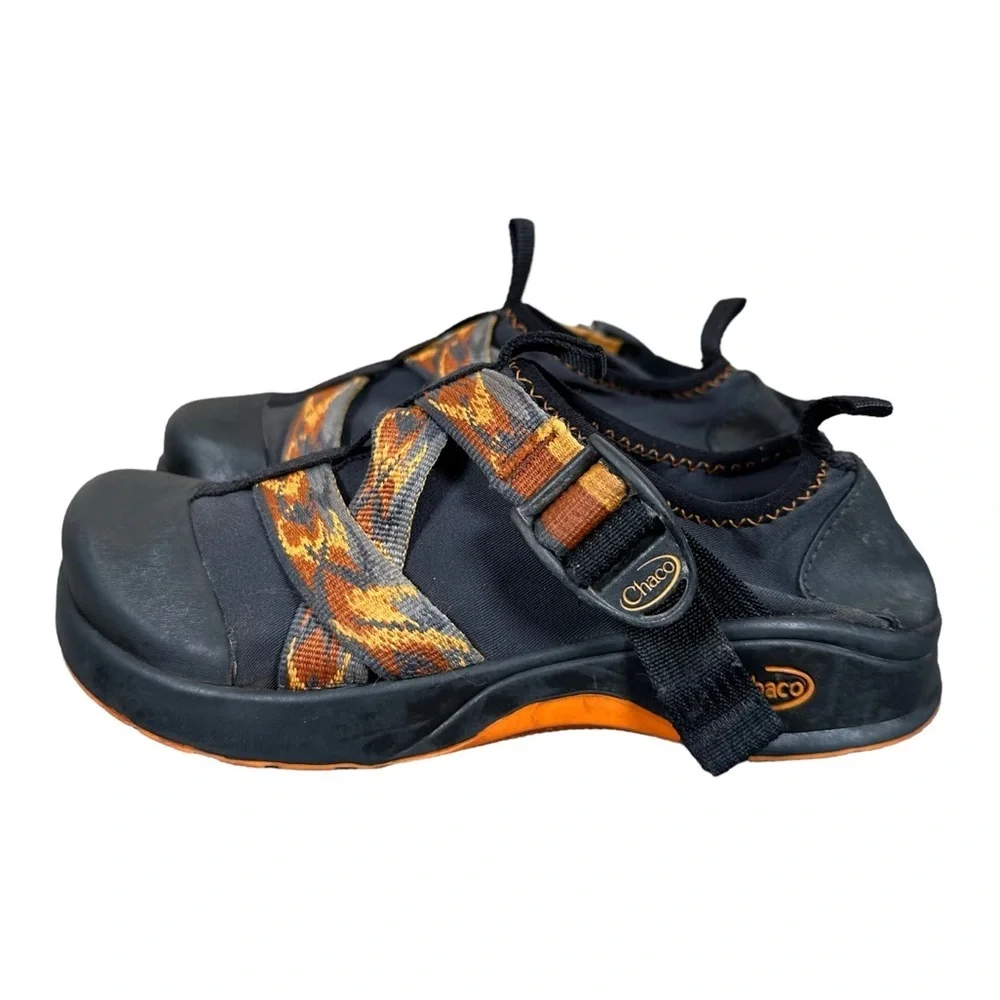 CHACO Adjustable Strappy Nylon Water Shoes